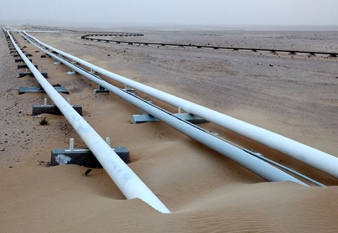 卡塔尔仍继续向世界各地买家运送石油和天然气